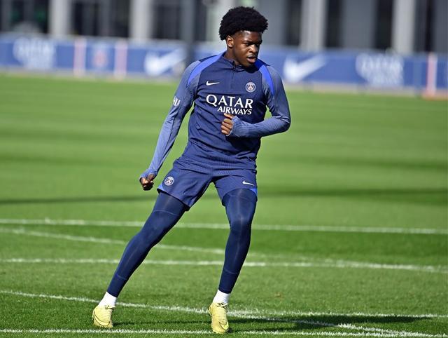 巴黎伤情更新：李刚仁回归合练；恩贾恩图继续按计划康复